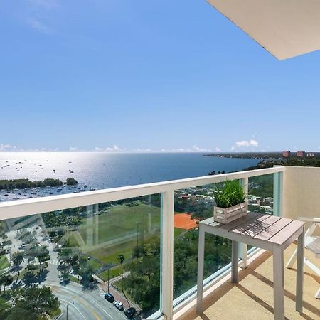 Villa Ocean View Balcony Steps From Restaurants, Peacock Park & Marina Miami Esterno foto